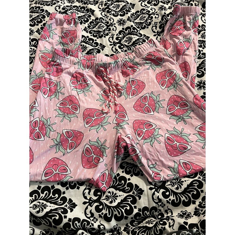 Ladies Briefly Stated Pajama Pants Sz XS (0/2)‎ Strawberries cute pink